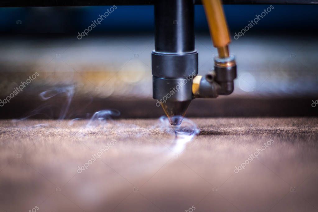 Cięcie i grawerowanie laserem CO2